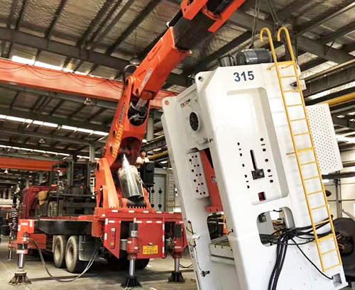 松潘提升工作效率，选择优质折臂吊租赁服务