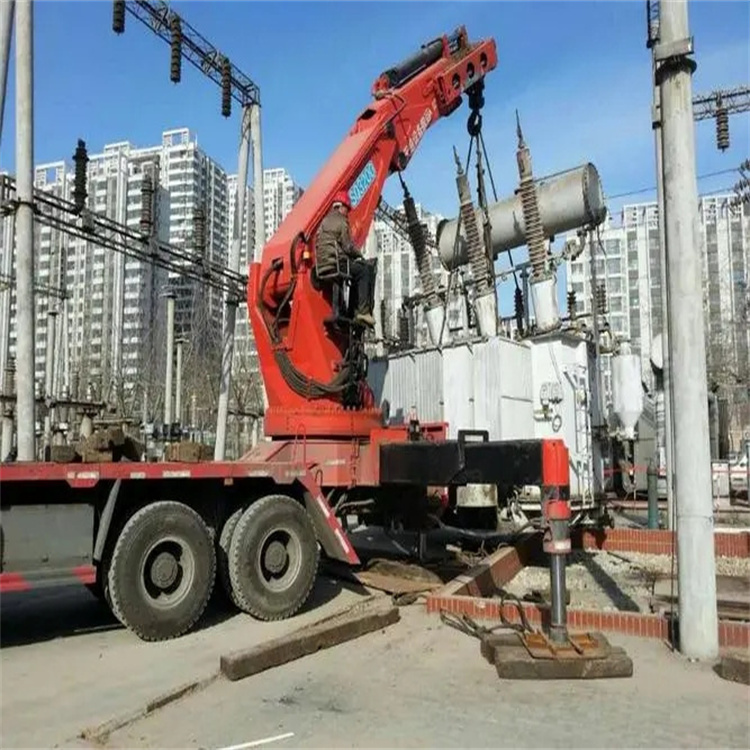 松潘就近吊车出租|工地厂房吊装设备租赁|24小时高效响应