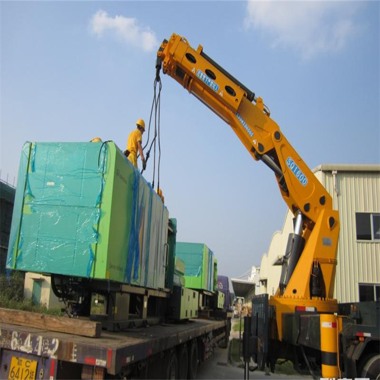 松潘100吨折臂吊出租大概多少钱