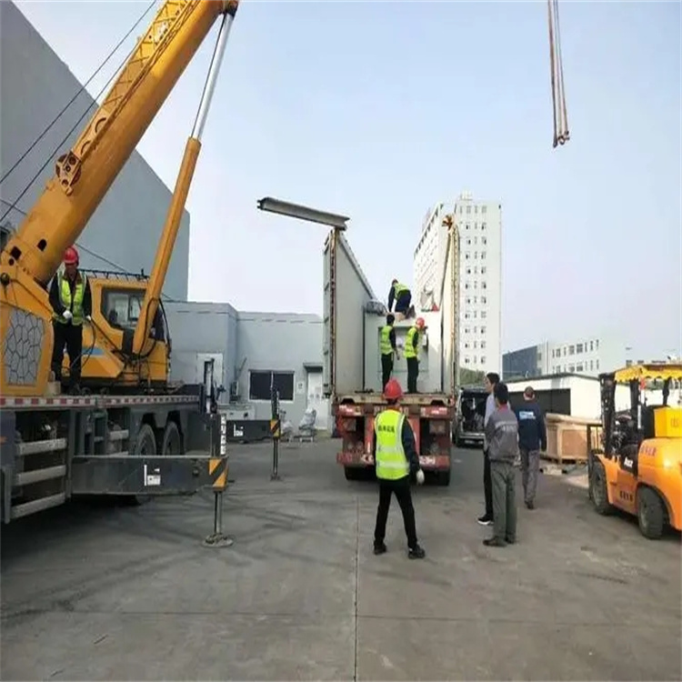 松潘如何找到附近的吊车救援服务